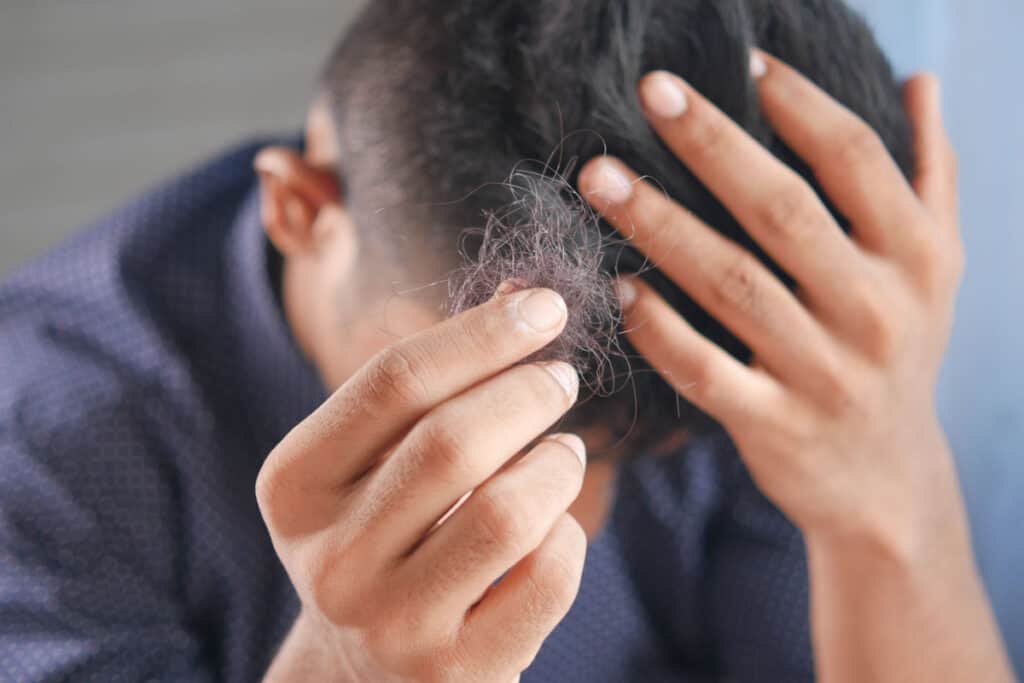 Folicerin zatrzymuje wypadanie włosów